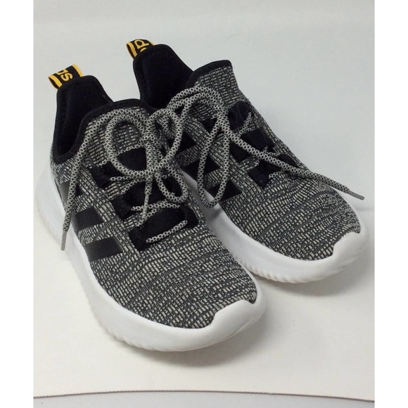 Adidas Kaptir Men Running Shoe EF7242 Men size 5 Women Size  Adidas Kaptir Men Running Shoe EF7242 Men size 5 Women Size 6.5
